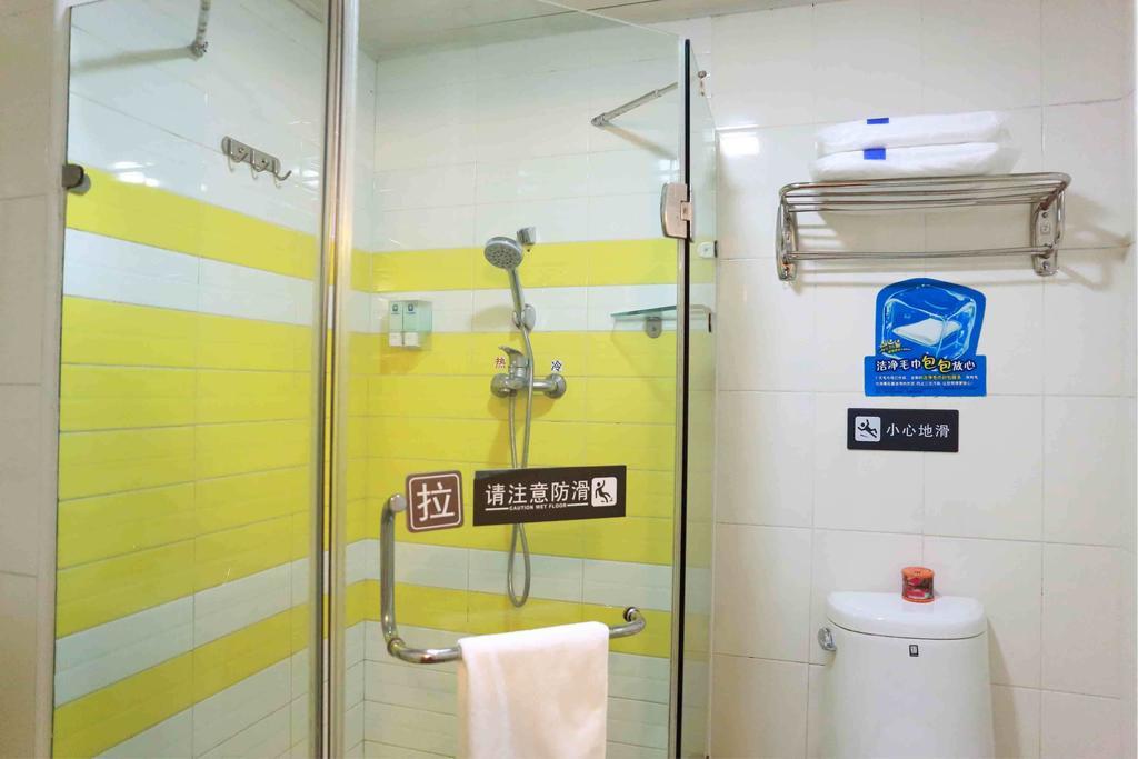 7Days Inn Kunming East Station Juhua Overpass Chambre photo