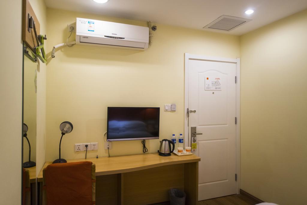 7Days Inn Kunming East Station Juhua Overpass Extérieur photo