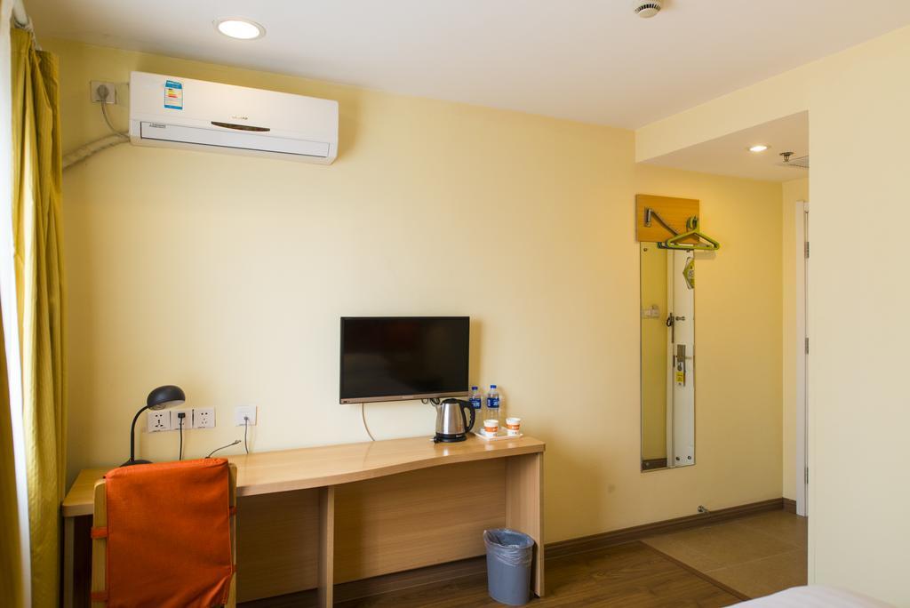 7Days Inn Kunming East Station Juhua Overpass Extérieur photo