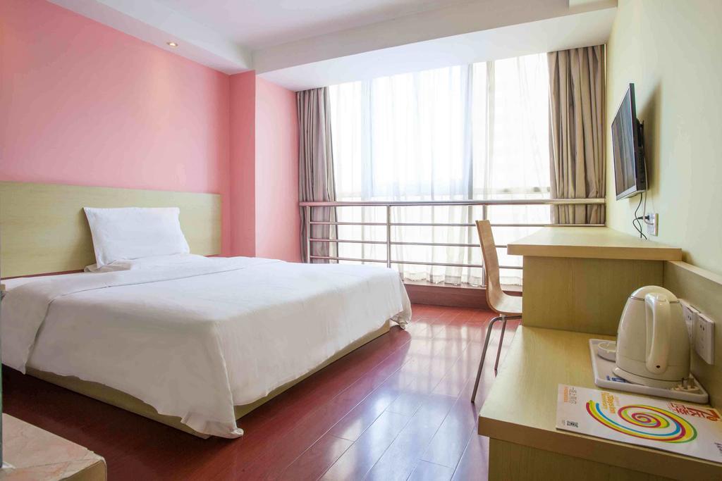 7Days Inn Kunming East Station Juhua Overpass Chambre photo